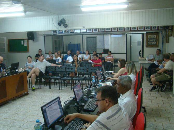 Destaques da sessão ordinária do dia 21 da Câmara de Vereadores de Laranjeiras do Sul